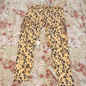 Women’s Fabletics Powerhold Tan & Black Leopard Print Leggings